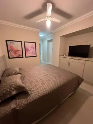 A planta de Duplex Alto Padrão com Vista Mar