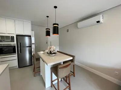 A planta de Cód 90 · Apartamento a poucos passo do mar