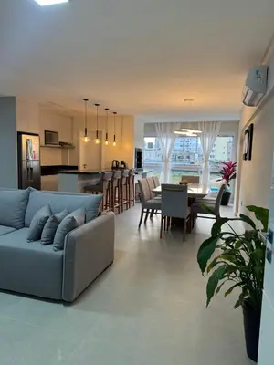 A planta de Aparatamento a estrenar