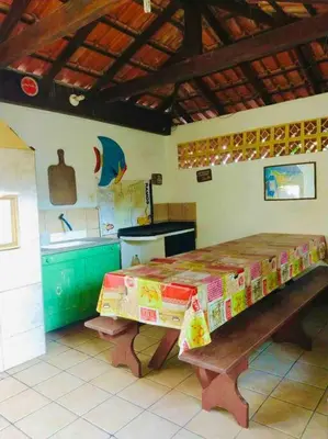 A cozinha ou kitchenette de 6 - Apartamento de 02 quartos com jacuzzi em Bombas