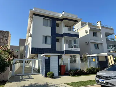 O edifício onde o apartamento está situado