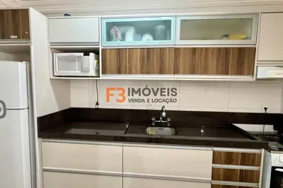A planta de Lindo apartamento praia Bombas