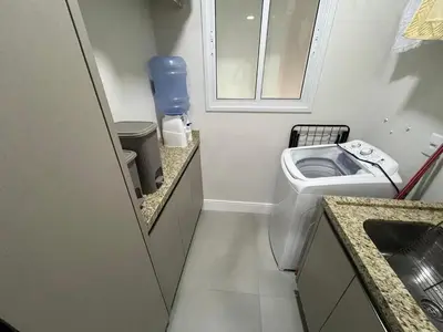 A cozinha ou kitchenette de cód 99 - Excelente apartamento 100 metros da praia