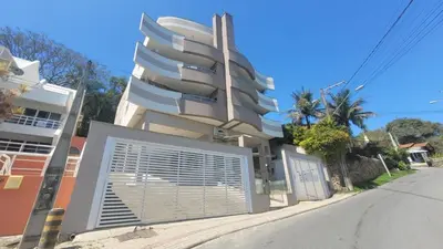 O edifício onde o apartamento está situado