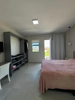 Uma televisão e/ou sistema de entretenimento em Casa Diamante