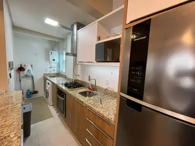 A cozinha ou kitchenette de Cód 44 - Excelente apartamento á 280m do mar