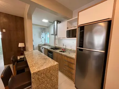 A cozinha ou kitchenette de Cód 44 - Excelente apartamento á 280m do mar