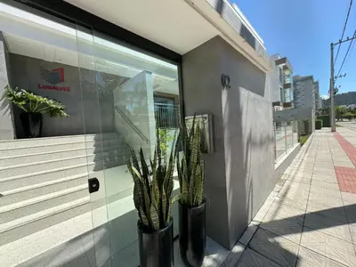 A planta de Cód 161 - Apartamento com Spa privativa a 100m do mar