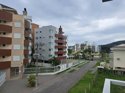 O edifício onde o apartamento está situado