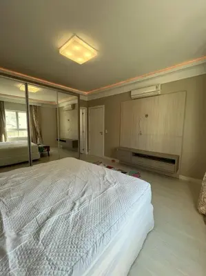 A planta de Lindo apartamento em Itapema
