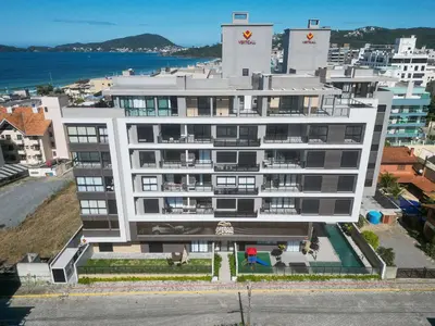 A planta de 133 - Lindo apartamento na praia de Bombas