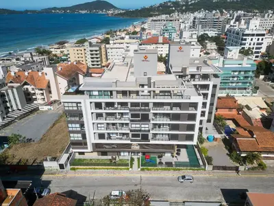 A planta de 133 - Lindo apartamento na praia de Bombas