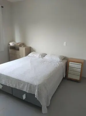 Uma cama ou camas num quarto em Apart 1 dorm 1 banh na praia de Palmas Gov Celso R