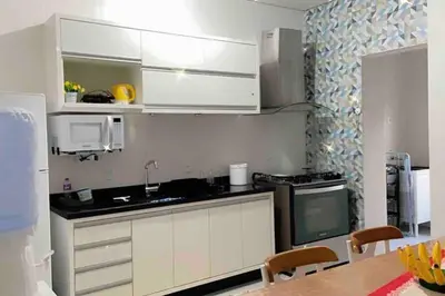 A cozinha ou kitchenette de Apto Familiar em ótima praia!