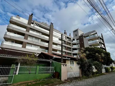 O edifício onde o apartamento está situado