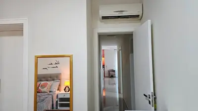 A planta de Apto Meia Praia Itapema SC com banheira,churrasqueira,garagem