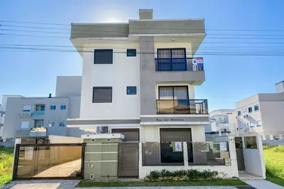 A planta de Apto 2 Quartos sendo 1 Suíte bem localizado - 0147