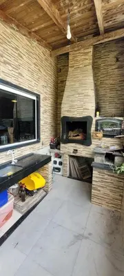 A planta de Casa 4 dormitórios em Itapema