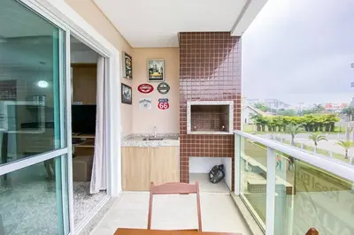 A planta de Apto Charmoso com 2 Quartos sendo uma Suíte - 0150