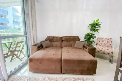 A planta de Apto Charmoso com 2 Quartos sendo uma Suíte - 0150