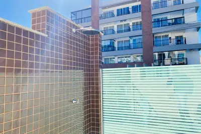 A planta de Apto Charmoso com 2 Quartos sendo uma Suíte - 0150