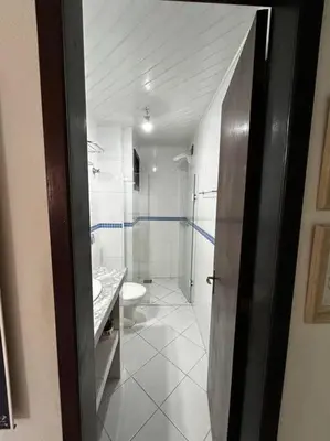 A planta de Apto 150m da praia de Bombas