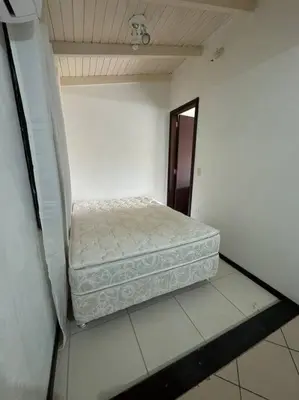 A planta de Apto 150m da praia de Bombas