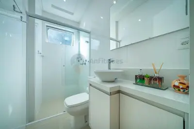 Uma casa de banho em Apto moderno e equipado Itapema PF2379