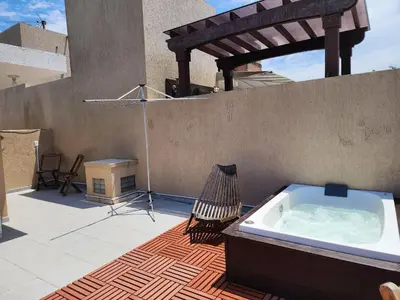 A planta de Triplex Vista Praia 4 Ilhas, até 6 pessoas, 3 quartos, Banheira com Hidro