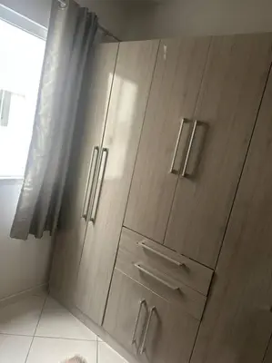 Uma casa de banho em Apartamento em Bombas