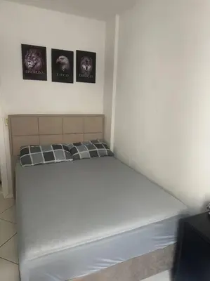 Uma cama ou camas num quarto em Apartamento em Bombas