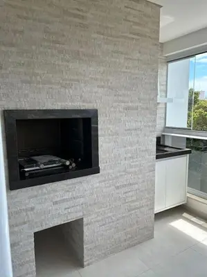 A cozinha ou kitchenette de Incrível apê 3 suites em Palmas