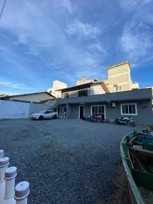 O edifício onde a casa de férias está situado