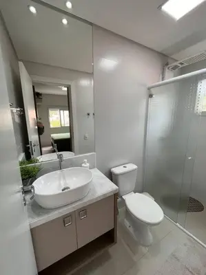 Uma casa de banho em Apartamento a 200m do mar!