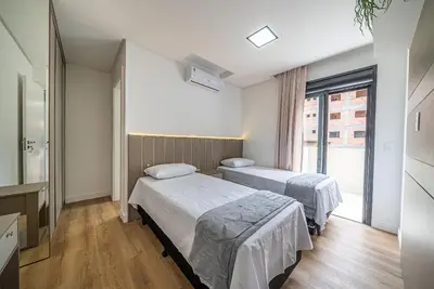 Uma cama ou camas num quarto em Bellmare Residence Mariscal