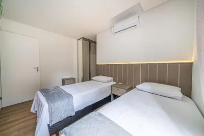 Uma cama ou camas num quarto em Bellmare Residence Mariscal
