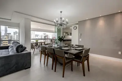 Uma área de estar em 200 metros do mar, Apartamento 3 suítes para Famílias, Itapema Meia Praia
