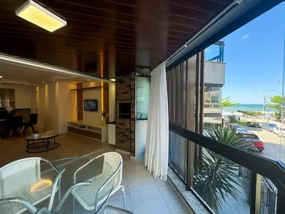 A planta de PÉ NA AREIA 30 passos do mar Apto 102