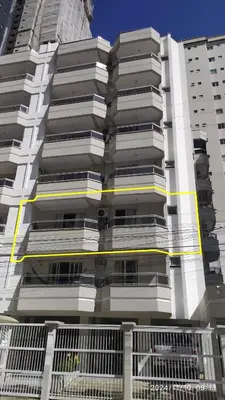 O edifício onde o apartamento está situado