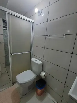 Uma casa de banho em Suite Térrea