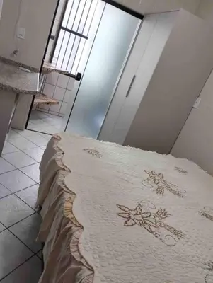 Uma cama ou camas num quarto em Apto Duplex, 3 quartos, 200m da praia