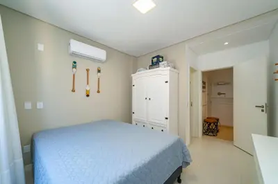 A planta de Cobertura duplex 3 suítes em Bombas