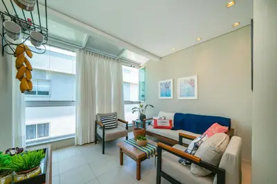 A planta de Cobertura duplex 3 suítes em Bombas