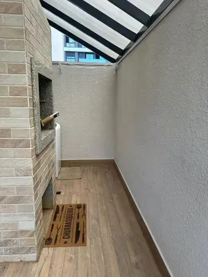 A cozinha ou kitchenette de Apartamento Moderno, Charmoso e Pertinho do Mar em Bombas