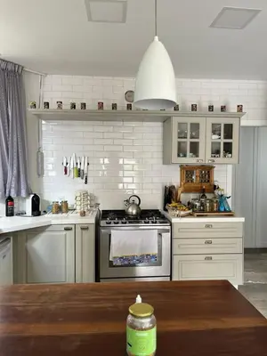 A cozinha ou kitchenette de Lindissima casa na praia! Aqui você vai se sentir em casa!