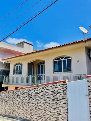 O edifício onde a casa de férias está situado