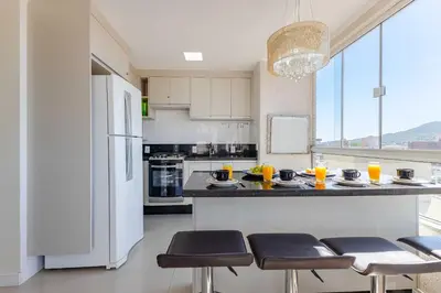 A cozinha ou kitchenette de Cobertura na praia de Bombinhas