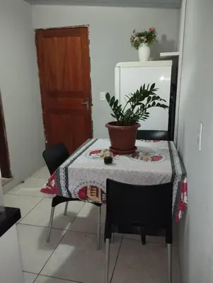 Uma cama ou camas num quarto em Casa 500 metros praia do centro