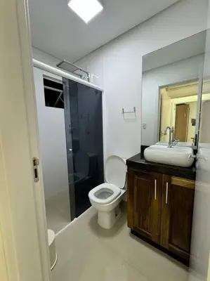 Uma casa de banho em Residencial Mirante do Mar