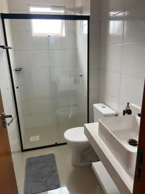 Uma casa de banho em Apto 500m praia de Palmas